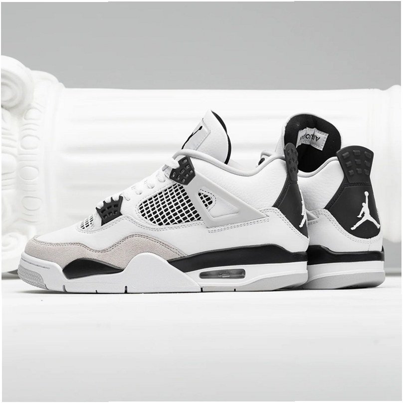 NIKE Air Jordan 4 Retro Military Black