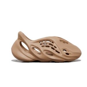Adidas Yeezy Foam RNNR GV6774 – Brown Unisex Slip-On Sneakers with EVA Foam