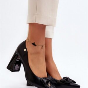 Step in style Court Shoes Model Ariemessa 62104 Black Leather